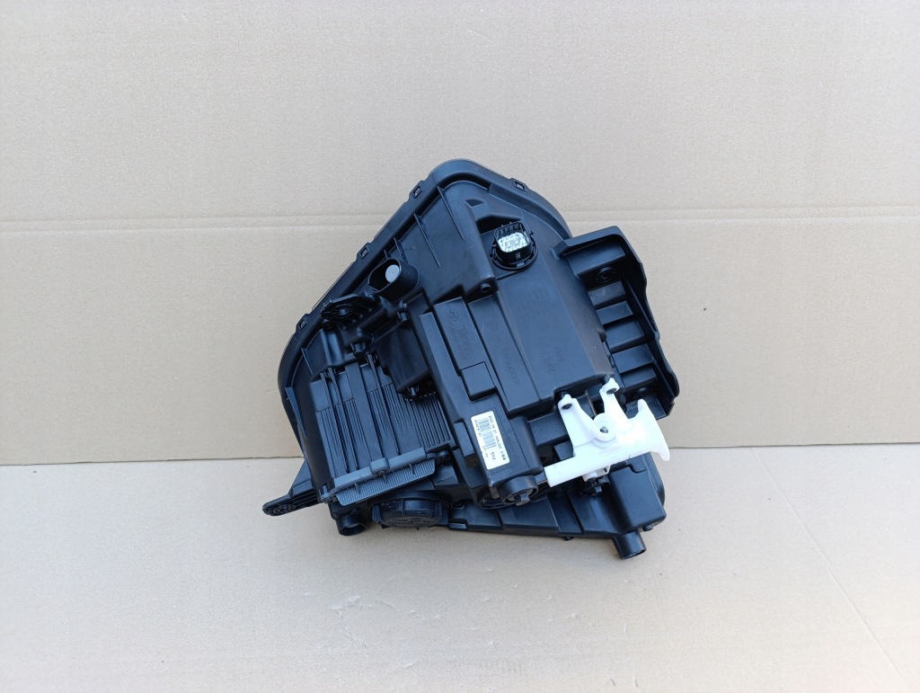 фото №5, Hyundai kona ii 23- лампа правая перед передняя фара full led idealny