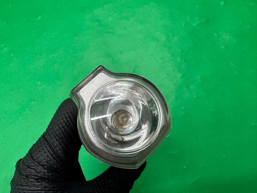 фото №6, Лампа фонарик с багажника citroen c3 picasso 08-