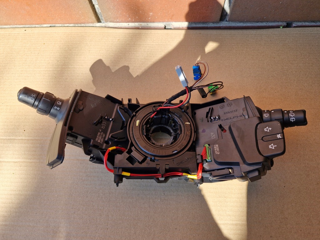 фото №1, Переключатель комбинированный renault modus 8200245438 88102001187