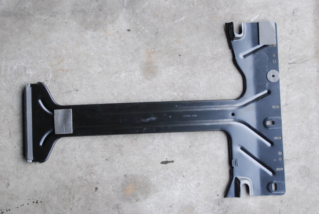 фото №1, Кронштейн аккумулятор transit custom bk3t-10a721