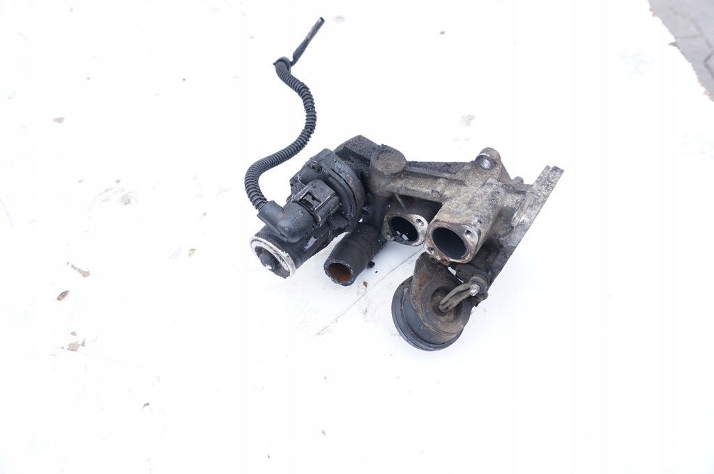 фото №1, Клапан egr vw passat b7 1.6 tdi