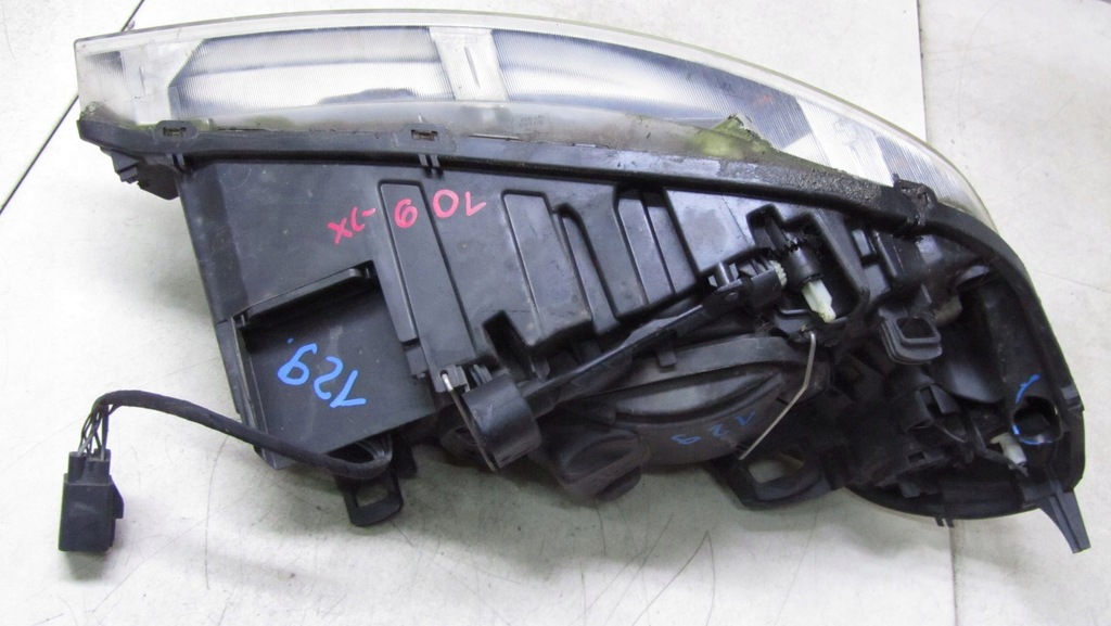 фото №6, Volvo xc60 лампа левая перед 08-13 129