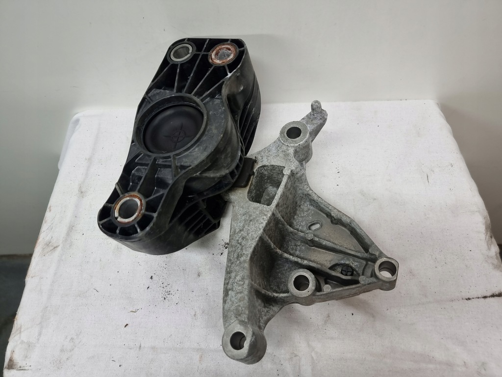 фото №1, Renault kadjar кронштейн подушка двигуна