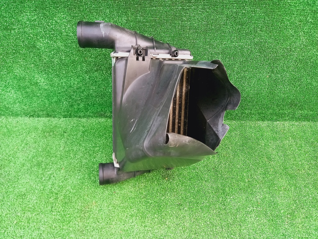 Vw passat b5 1.8 turbo aeb інтеркулер радіатор кермо  впуск повітря Зі Шроту