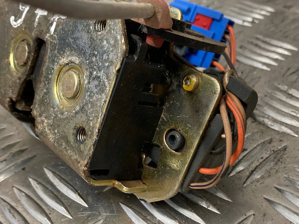 фото №7, Chrysler voyager 2004 замок двері задніх автомобілів вантажних