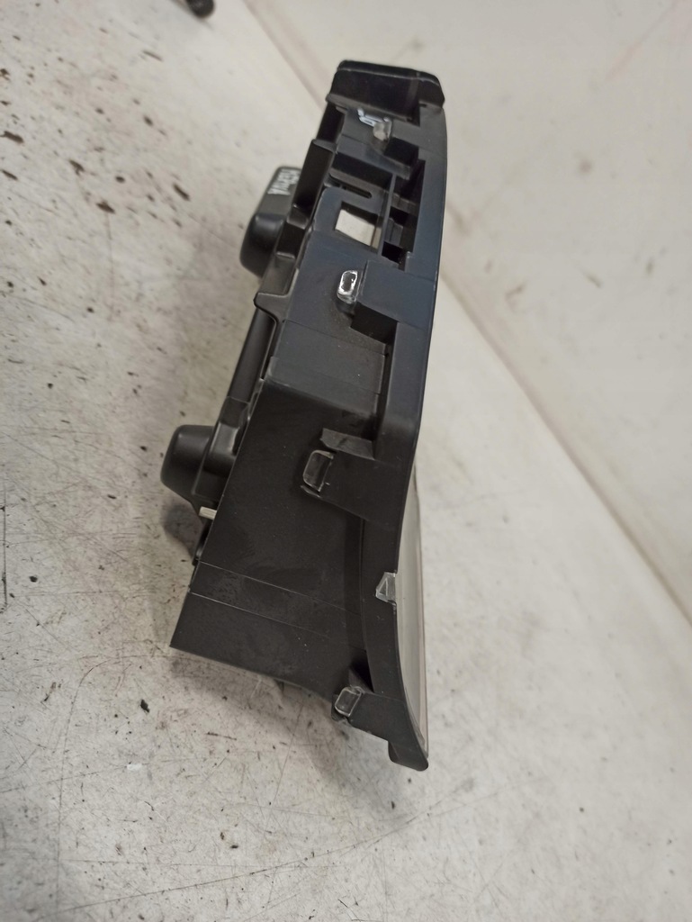 фото №8, Opel meriva i a 1.6 b лічильник прилади 13146880bb