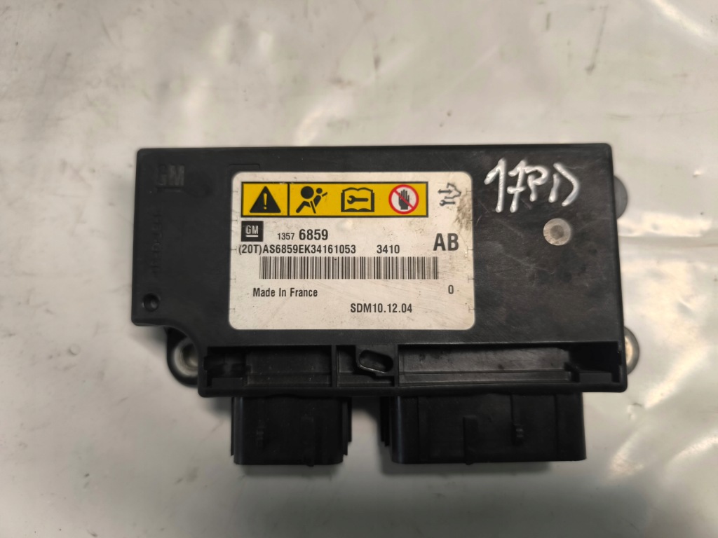 Купити Модуль подушка безпеки opel meriva b 13576859