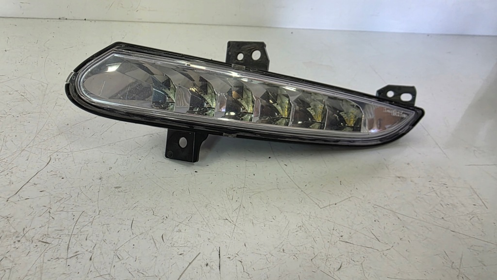 Фонарь  правый  led бампера перед renault scenic 3 3 рестайлинг  xmod Цена