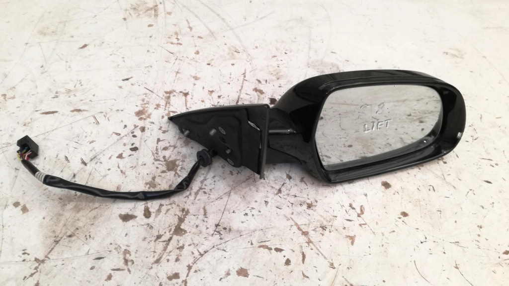 фото №1, Audi a5 8t8 lift sportback дзеркало праве 6 pinów