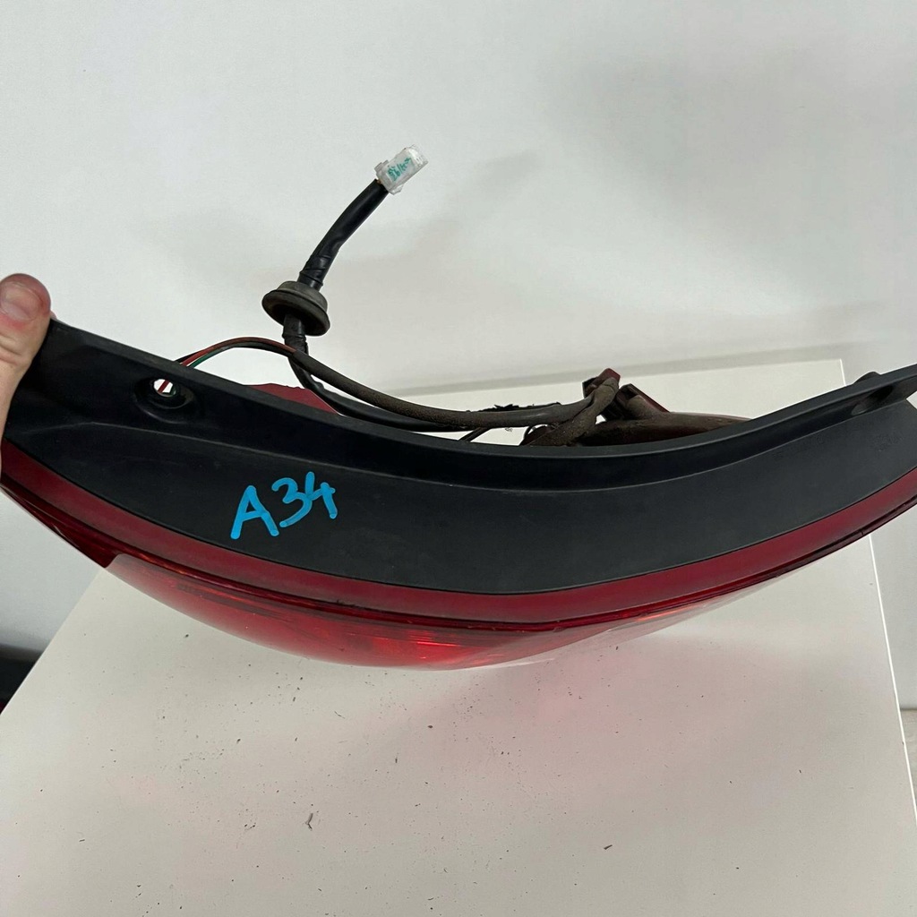 фото №6, Hyundai i20 лампа ліва задня задня 924011j000