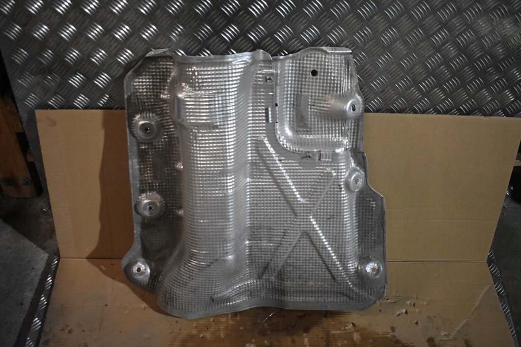 фото №1, Idealna захист теплова mercedes w223 1