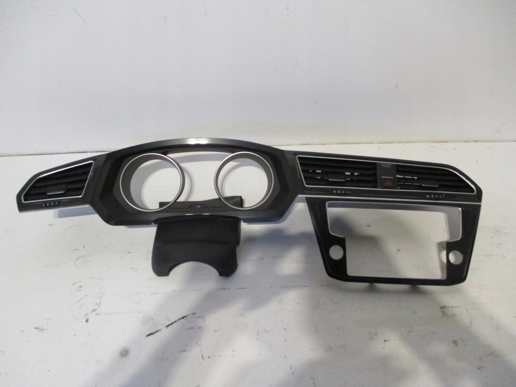 фото №1, Рамка спидометра радио воздуховод vw tiguan 5nb857189