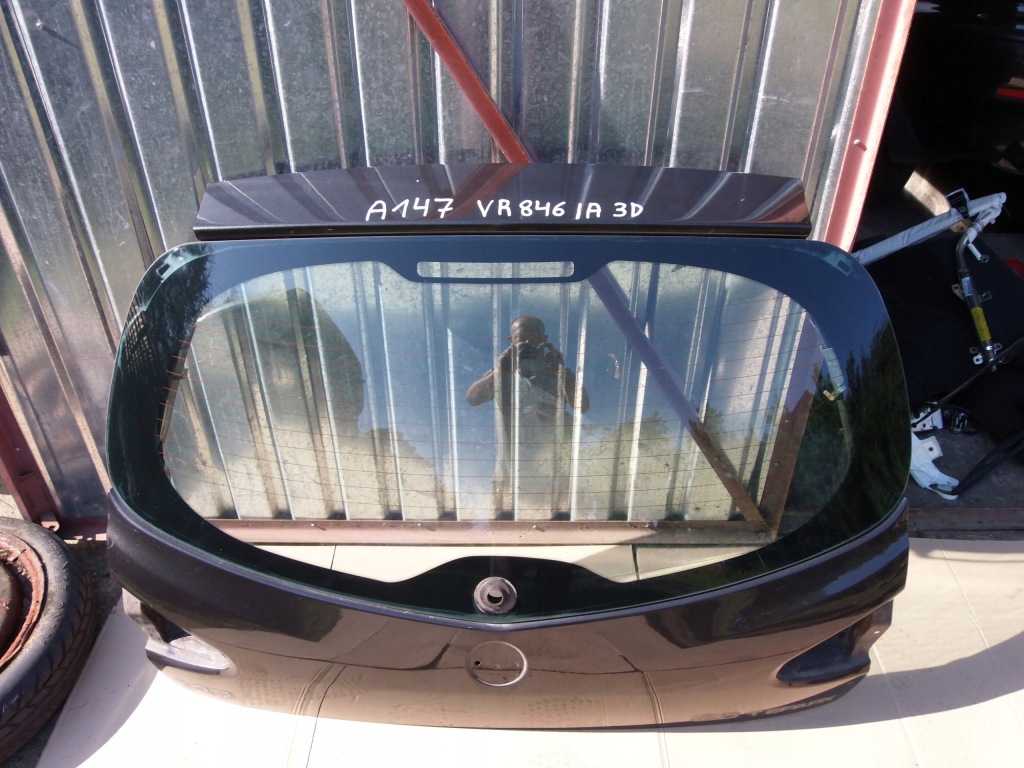 Крышка багажника багажника 846 alfa romeo 147 3 дверь Киев