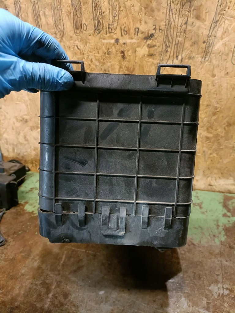 фото №5, Основа акумулятор vw 1k0915333