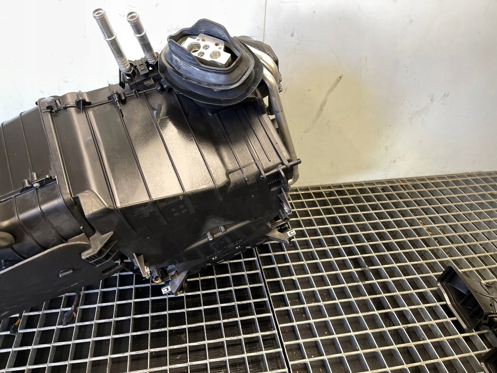 фото №11, Отопитель audi a6 a7 c7 rs6 rs7 4g1820005l вентилятор комплект europa