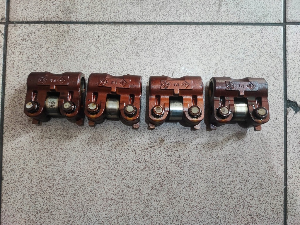 фото №7, Коромысла клапанные audi a6 s6 c5 a8 d2 d3 vw 4.2