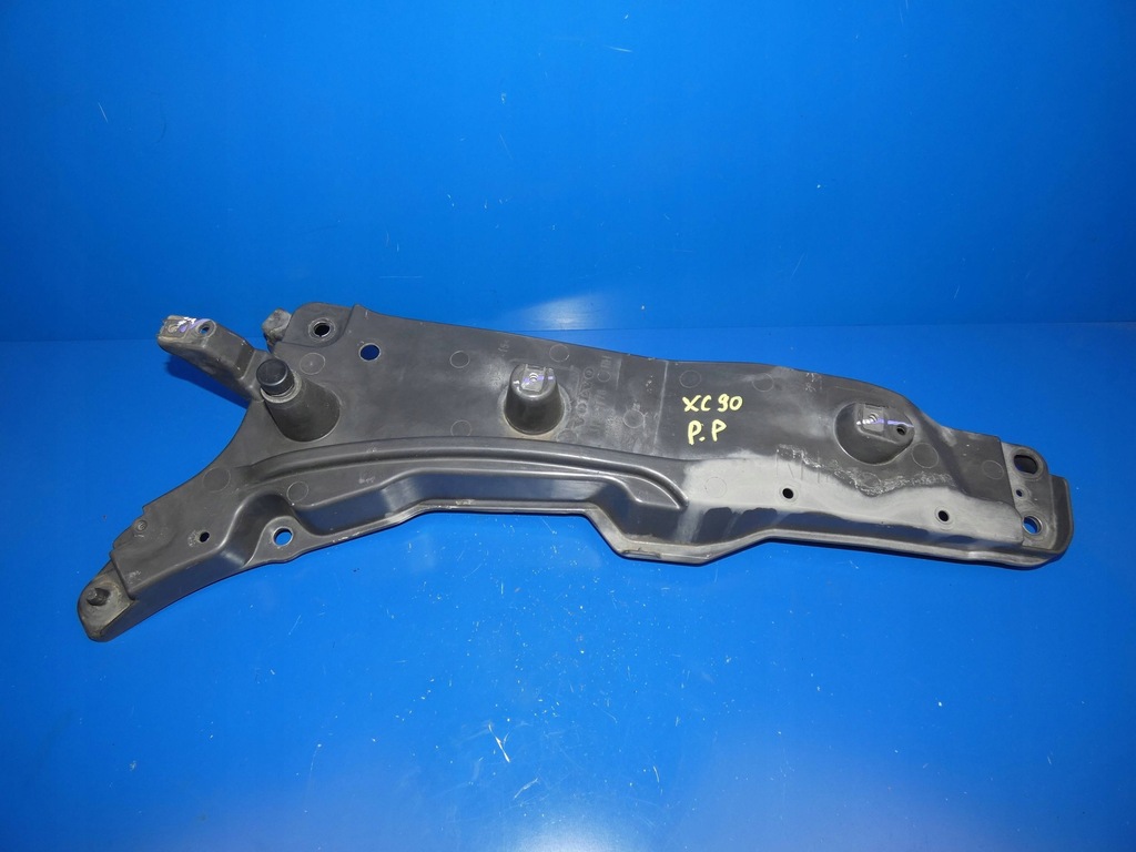 фото №1, Volvo xc90 ii кронштейн кронштейн крыла правый перед