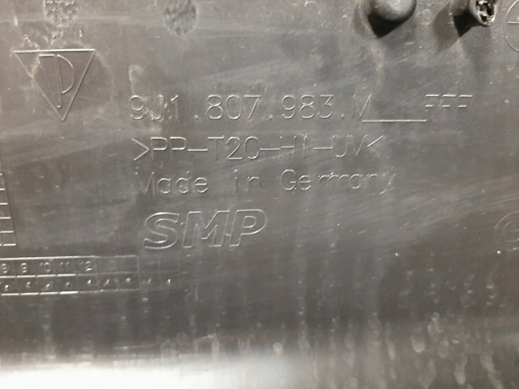 фото №10, Porsche taycan бампер задний задняя 9j1807983m enzianblau