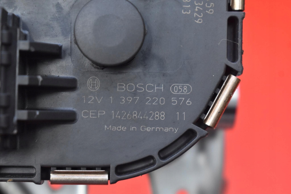 фото №8, Механизм моторчик дворник перед левый eu 9671062180 peugeot 3008 1 i