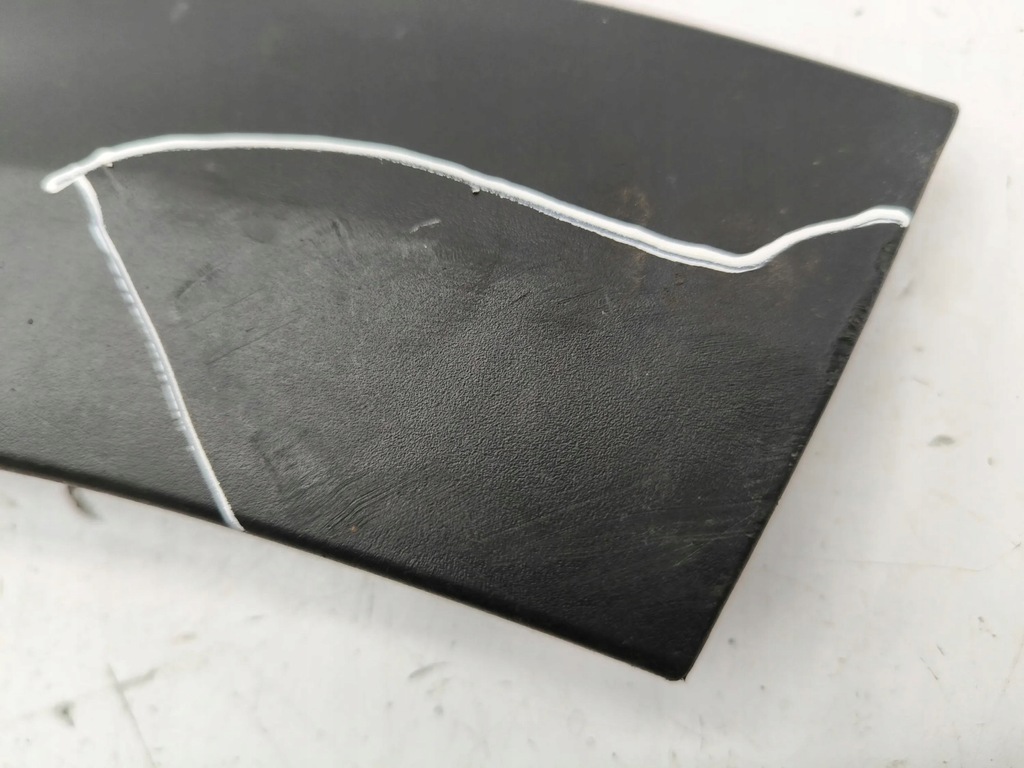 фото №7, Kia niro 2019 ліва сторона молдинг крила заднього