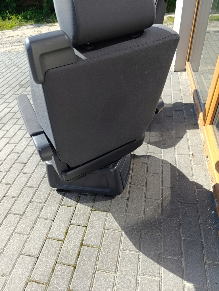 фото №13, Vw t5 t6 multivan сиденье поворотный второй/третий ряд czarny/antracyt