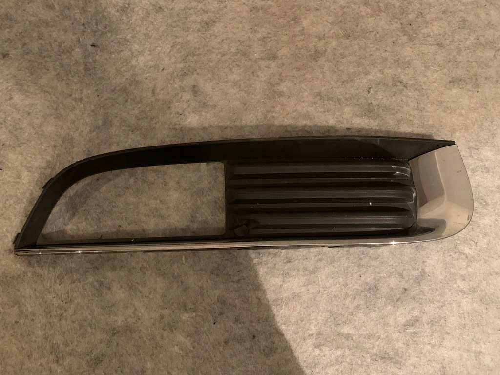 фото №1, Opel insignia a правая решётка бампера