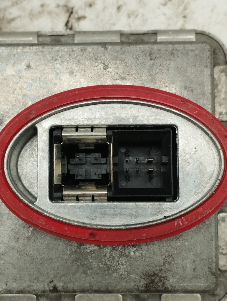 Kia hyundai преобразователь света ксенон 130732946200 Цена