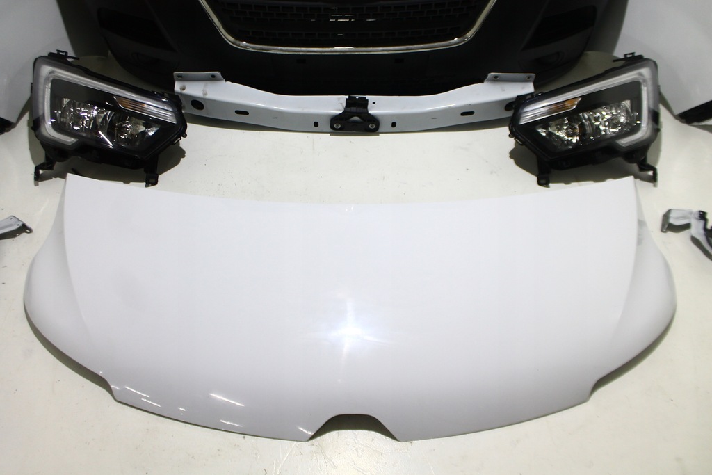 фото №2, Renault master iv 2019- kompletny перед