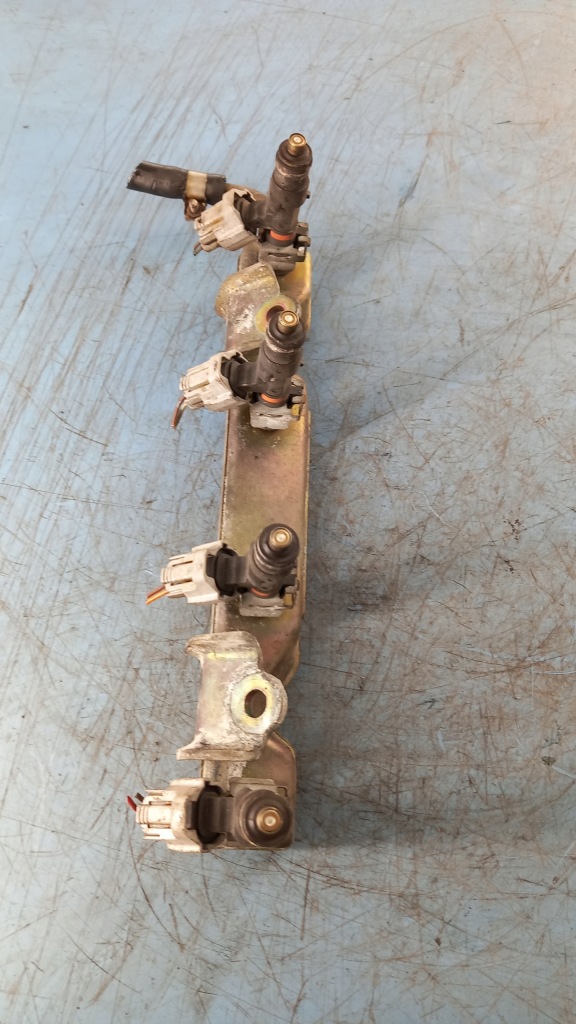 фото №2, Молдинг впрыскная nissan micra 1.2b 04r