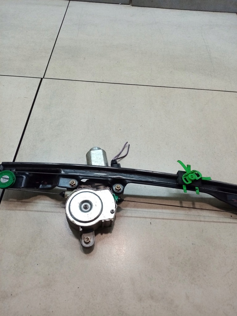 фото №4, Подъемник стекло левый перед punto ii