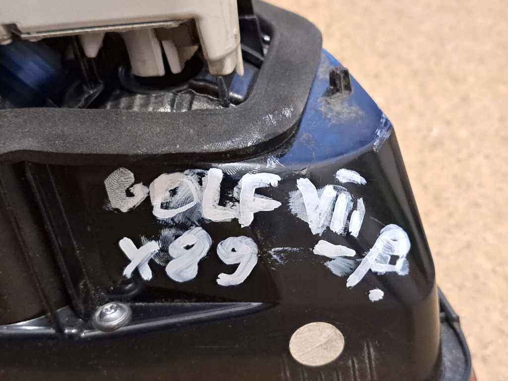 Vw golf vii лампа w кришка правий задня x89 Зі Шроту