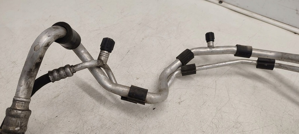 фото №7, Wąż шланг кондиционера vw touran i lift 1,4 tsi