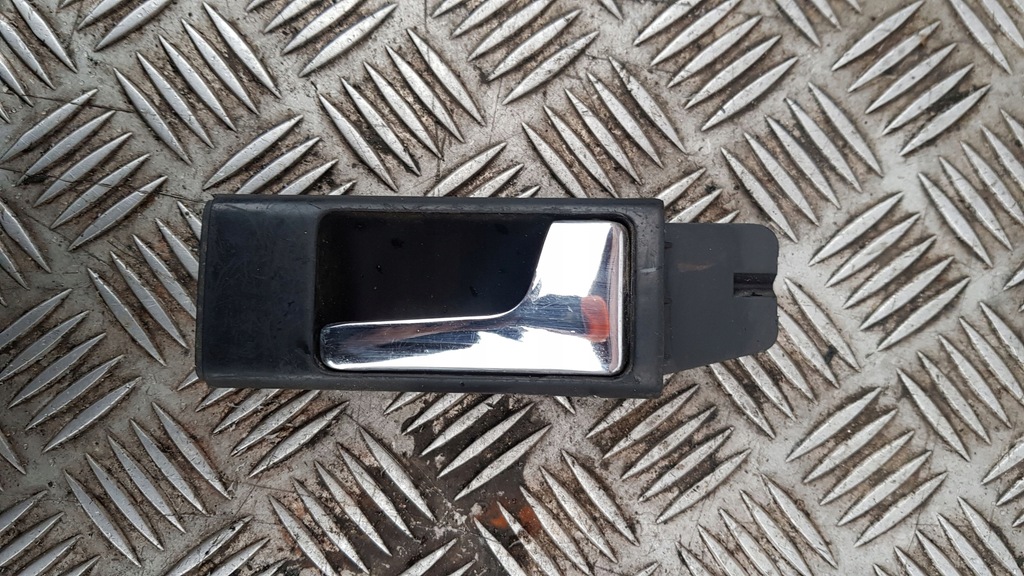 фото №2, Audi a6 c4 ручка внутренняя правая перед