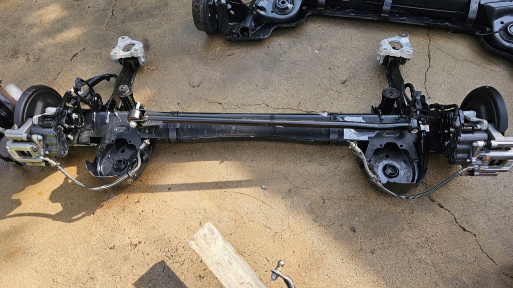 фото №2, Citroen c4 iii c4e iii 23r балка задня oś задня