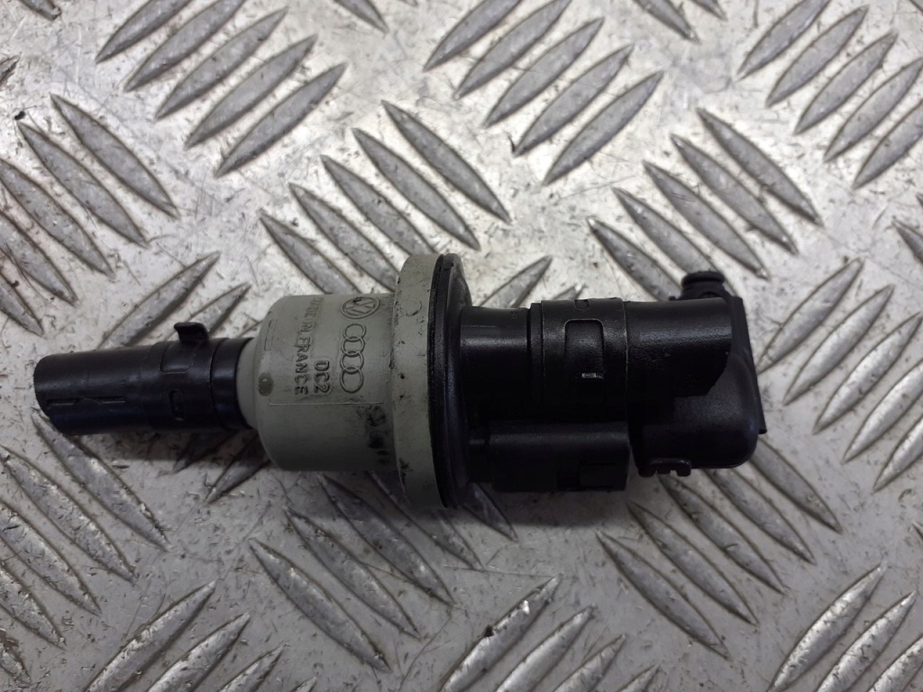 фото №1, Клапан вентиляции бака audi a3 8p 1.6 mpi