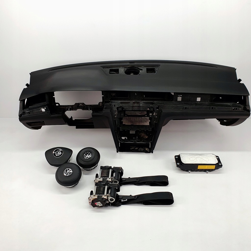 фото №1, B8 arteon приборная панель консоль подушки безопасности ремни подушка безопасности