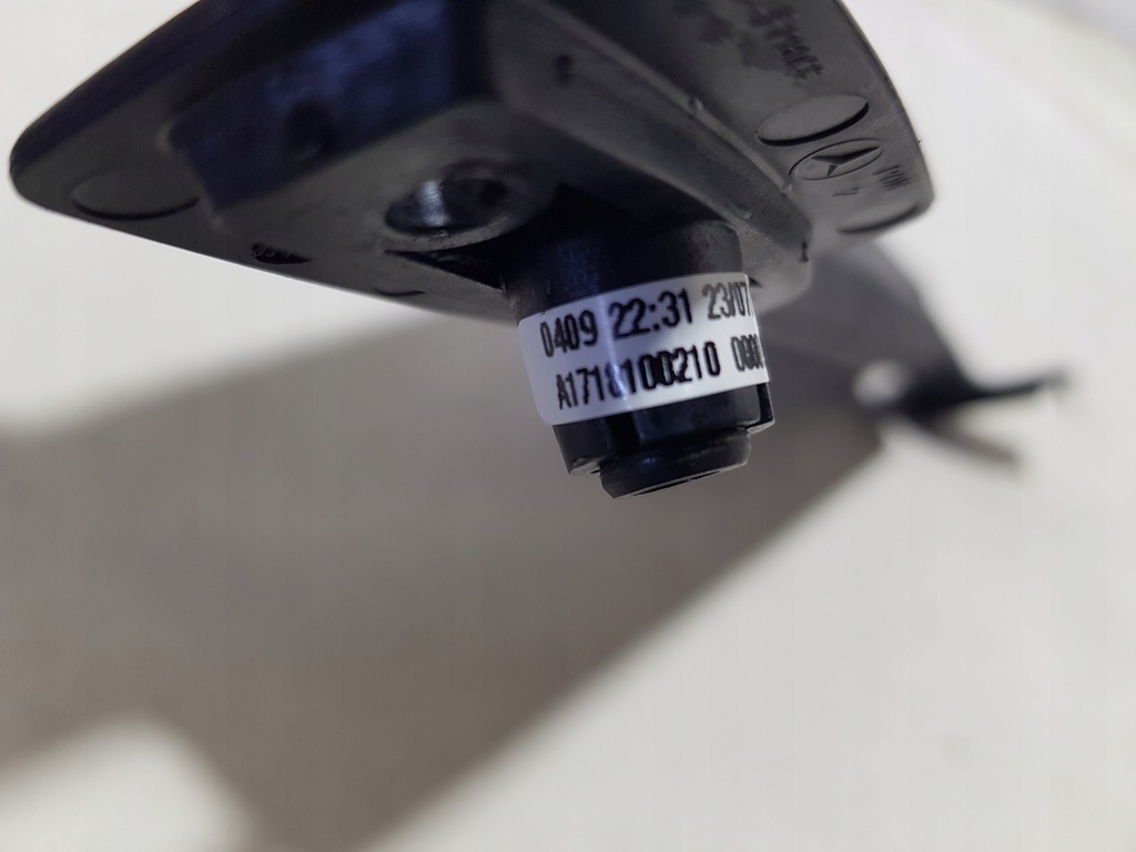 фото №10, Козырьки правый левый комплект mercedes slk r171 w171