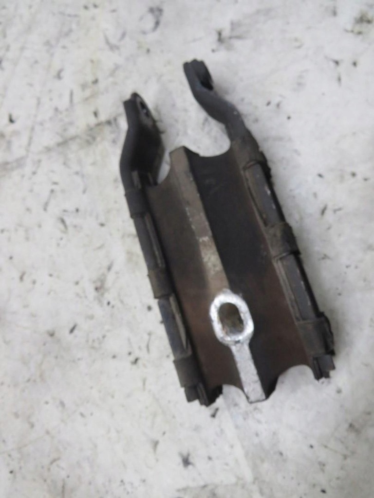 фото №1, Кронштейн подушка коробки volvo xc60