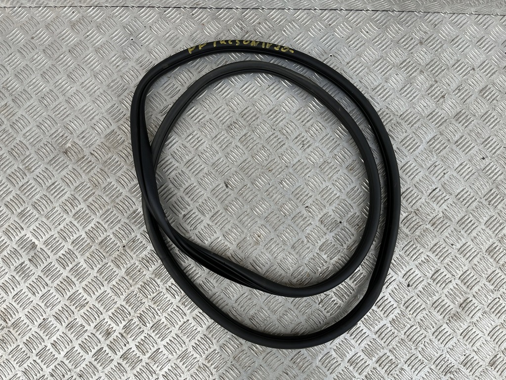 фото №1, Прокладка дверь правый перед hyundai tucson iv 20-