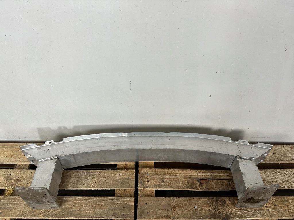 Балка бампера перед передняя audi e-tron 4ke 4ke807109 cala в Украине