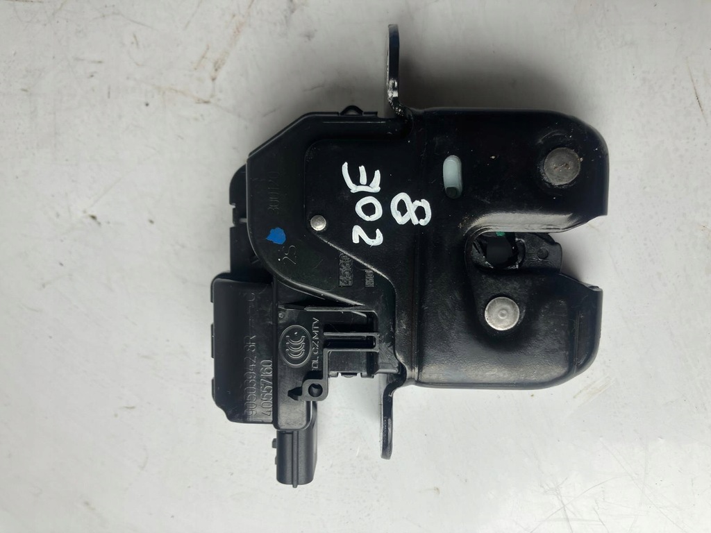 фото №1, Замок крышки багажника renault zoe ii lift 905039428r