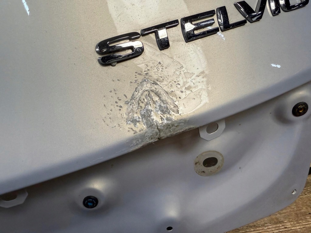 фото №5, Крышка багажника багажника задняя задняя alfa romeo stelvio 2016- bardzo ladna оригинальная