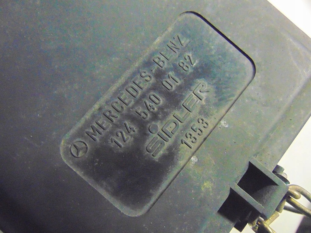 Mercedes w124 коробка предохранителей 1245400182 с Разборки