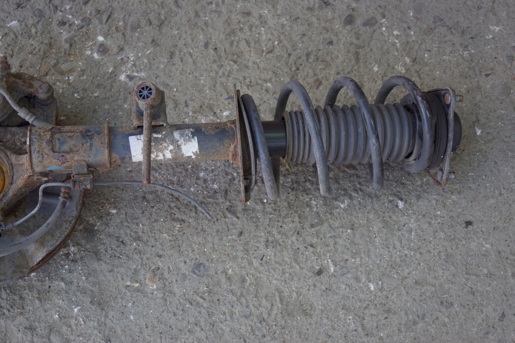 фото №9, Поворотный кулак амортизатор правый перед hyundai ix35 1.7