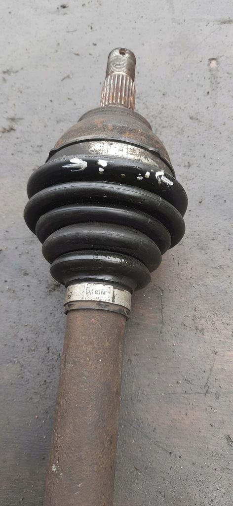 фото №6, Привідний вал ліва короткий 1.6ehdi peugeot 208 i