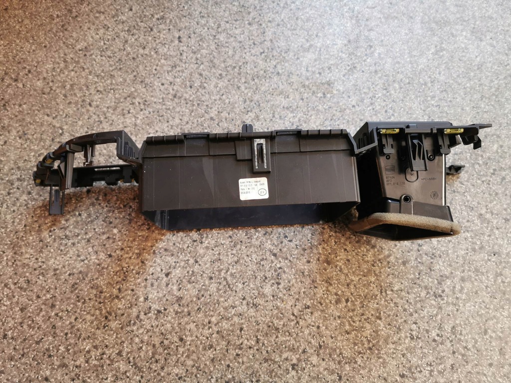 фото №3, Рамка радіо решітка повітропровід seat leon iii 5f1819110d