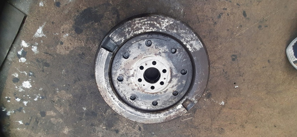 фото №6, Колесо двомасовий маховик з двома масами зчеплення 2.0tdi volkswagen touran iii 04l105266ad