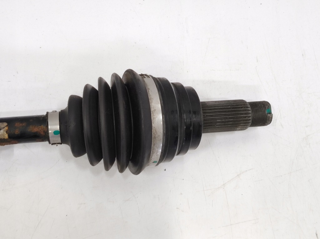 Приводной вал правая шрус  bmw x5 f15 Оригинал