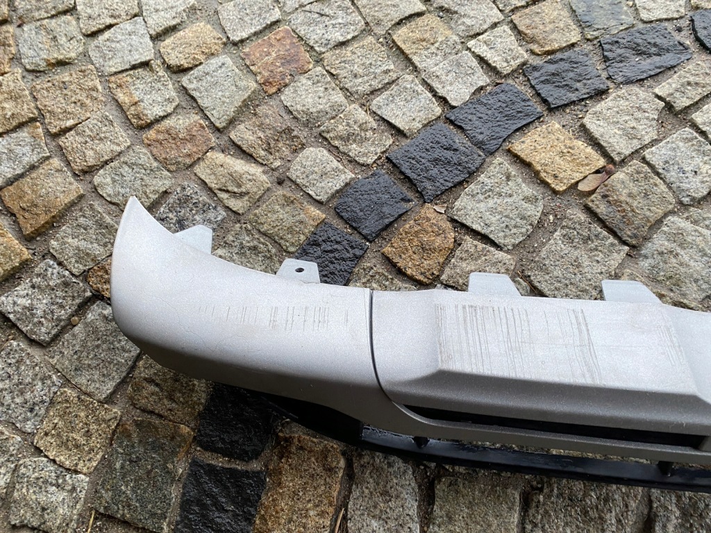 Купити Mercedes 247 gla решітка накладка-спойлер спойлер перед 2478851606 оригінал