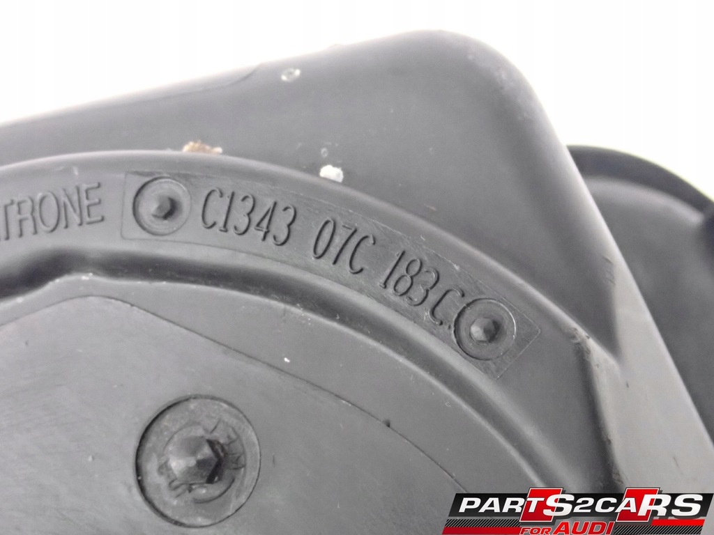 фото №16, Корпус фільтра повітря audi s8 d3 07l133835h